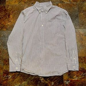 CHAPS XL blue and white checkered button down shirt